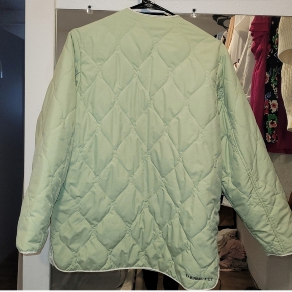 Nike Women's Sportswear Sports Quilted Button Up Utility Therma-fit XS - Picture 9 of 10